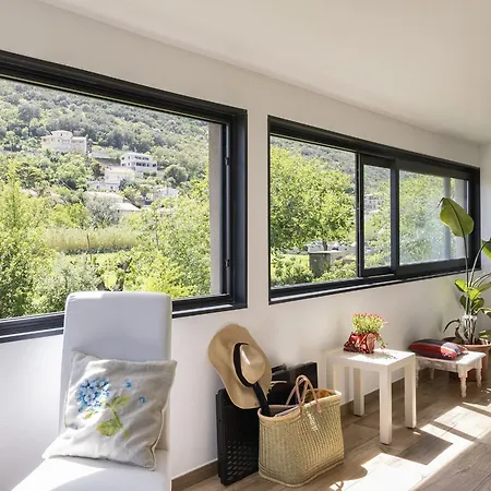 Diorite Villa *